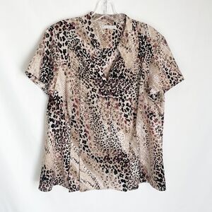 🟢Dana Buchman Animal Print Blouse Size L